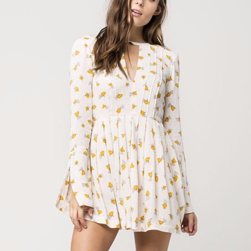 Free People 8 Teagan Floral Mini Dress Cut Out Yellow Floral Bell Sleeve Boho